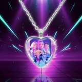Collier KPop Demon Hunters Pendentif Coeur — vue 3